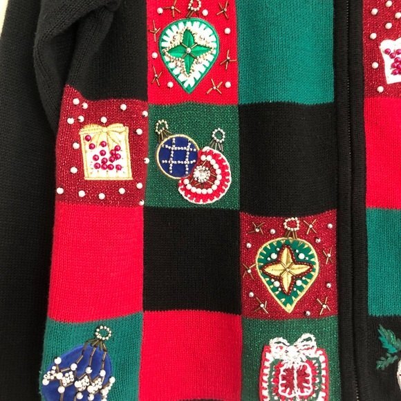 Victoria Jones Christmas Sweater Womens Medium Red Cardigan Patchwork Holiday - Picture 2 of 9
